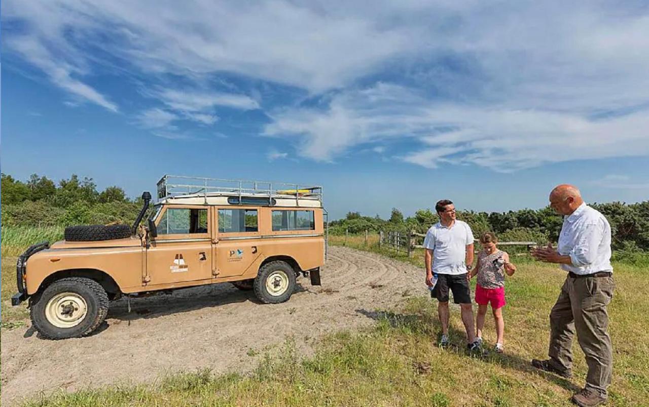 Chalet Op Camping Lauwersoog Met 3 Slaapkamers En Vaatwasser - Joycasa Exteriör bild