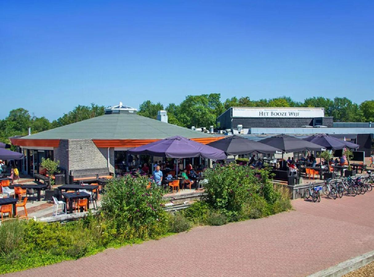 Chalet Op Camping Lauwersoog Met 3 Slaapkamers En Vaatwasser - Joycasa Exteriör bild